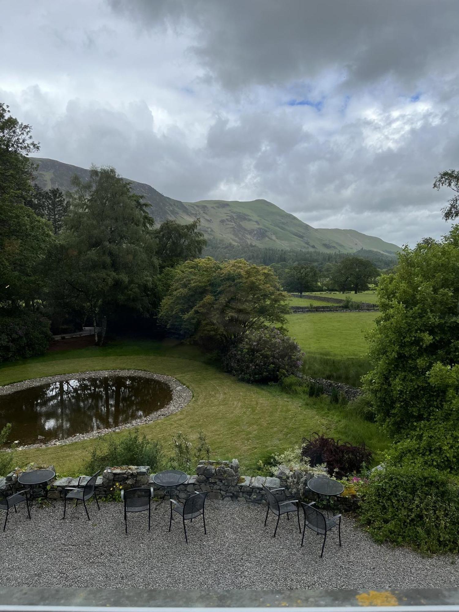 The Leathes Head Hotel Borrowdale Valley Ruang foto